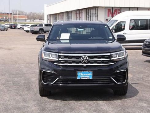 Certified 2023 Volkswagen Atlas Cross Sport SEL Premium R-Line image 4