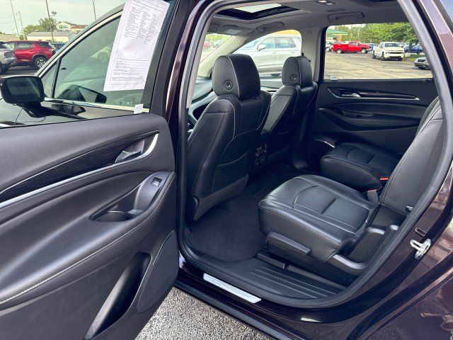 Used 2020 Buick Enclave Avenir w/ Avenir Technology Package AWD/4WD image 27