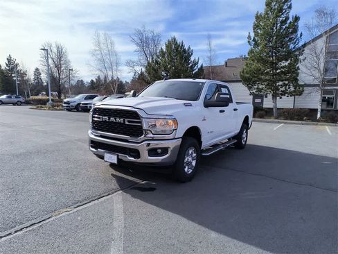 Used 2024 RAM 2500 Big Horn image 2