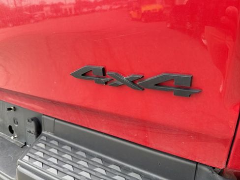 Used 2022 RAM 1500 Big Horn w/ Built-to-serve Edition image 9