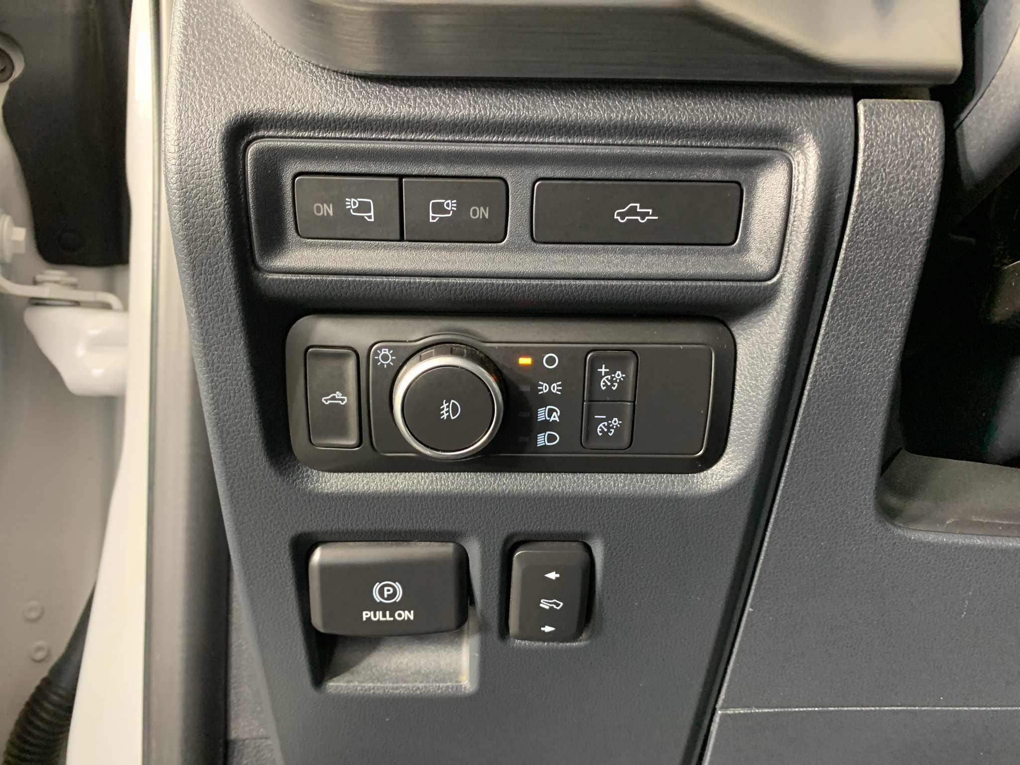 Used 2021 Ford F150 Lariat RWD image 15