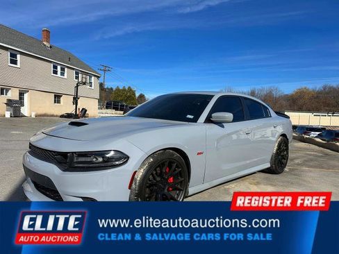 Used 2021 Dodge Charger Scat Pack RWD image 1