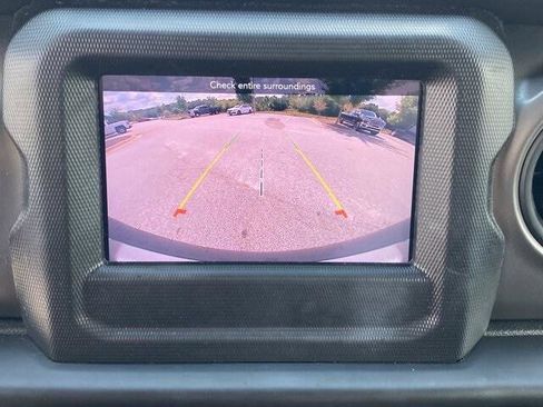 Certified 2022 Jeep Wrangler Unlimited Sport image 12