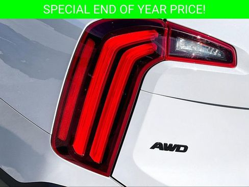 Used 2022 Kia Telluride EX w/ EX Premium Package image 23