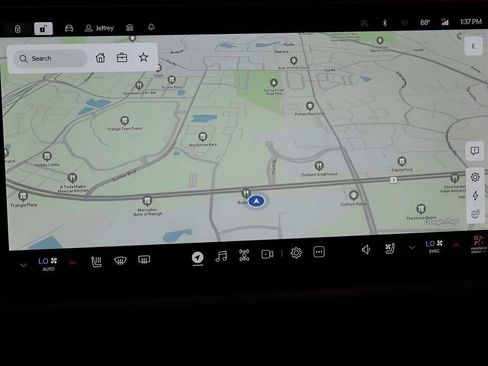 Used 2024 Rivian R1S Adventure AWD/4WD image 19