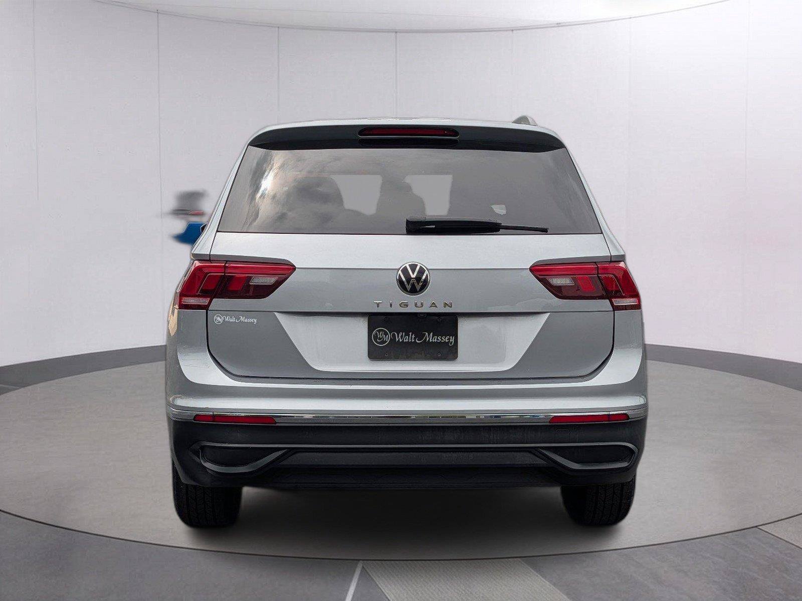 Used 2023 Volkswagen Tiguan S FWD image 4