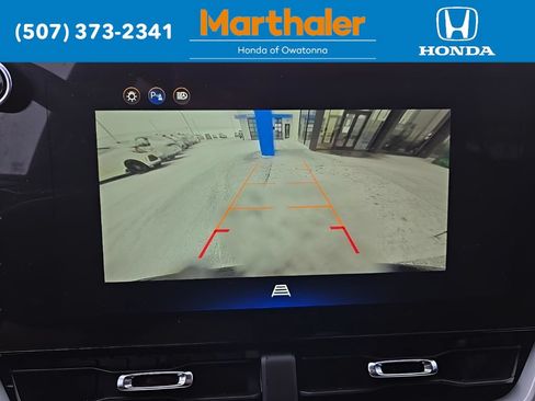 Used 2025 Chevrolet Equinox LT AWD/4WD image 27