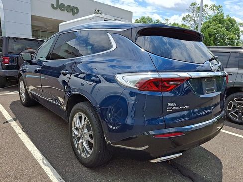 Used 2023 Buick Enclave Essence w/ Experience Buick Package AWD/4WD image 6