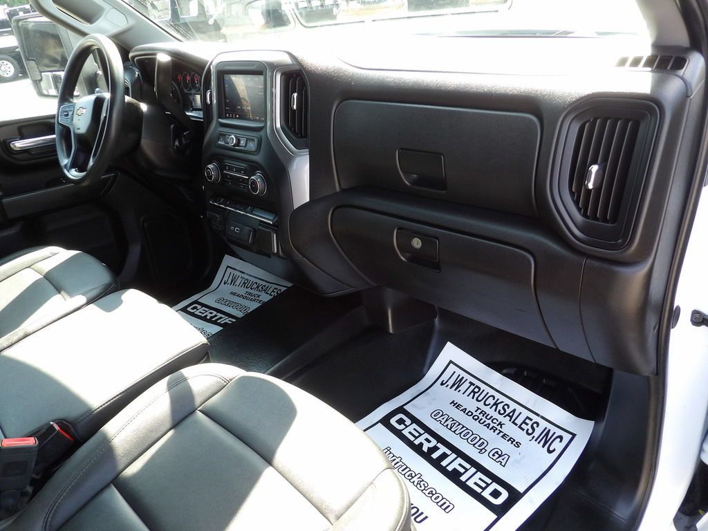 Used 2024 Chevrolet Silverado 3500 W/T w/ Snow Plow Prep Package AWD/4WD image 41