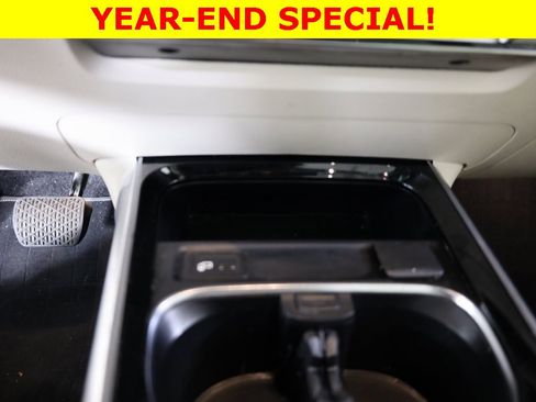 Used 2022 Mercedes-Benz GLB 250 4MATIC image 17