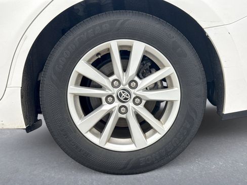 Used 2025 Toyota Camry LE FWD image 13