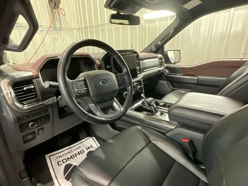 Used 2023 Ford F150 Lariat image 9