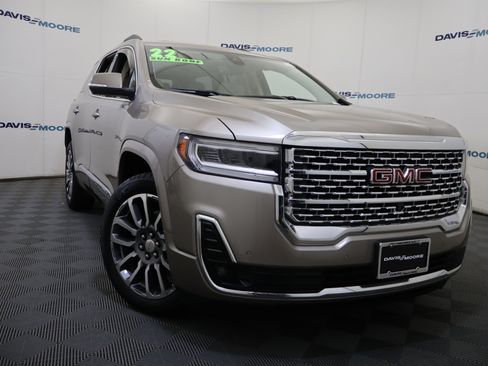 Used 2022 GMC Acadia Denali w/ Denali Ultimate Package image 2