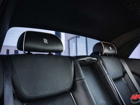 Used 2017 Rolls-Royce Ghost RWD image 92
