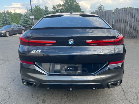 Certified 2024 BMW X6 xDrive40i w/ Premium Package AWD/4WD image 6
