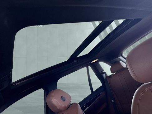 Used 2018 BMW X5 xDrive35i image 17