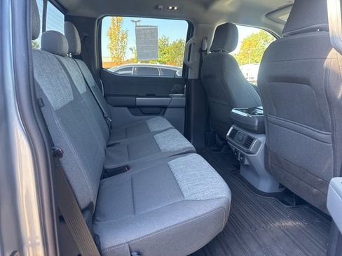 Used 2022 Ford F150 XLT w/ Equipment Group 302A High image 15