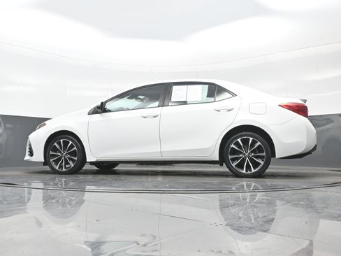 Used 2019 Toyota Corolla SE image 27