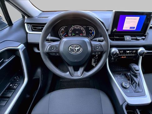 Certified 2024 Toyota RAV4 LE AWD/4WD image 6