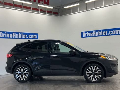 Used 2020 Ford Escape SE Sport AWD/4WD image 3