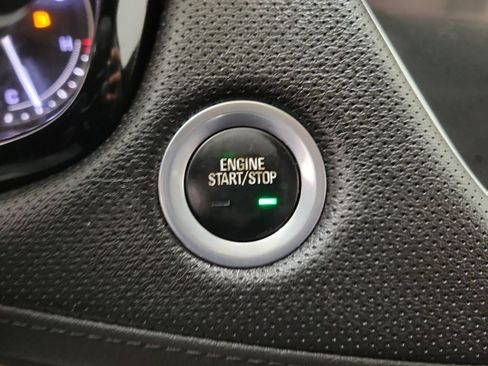 Used 2019 Cadillac XT5 Luxury w/ LPO, Radiant Package image 31