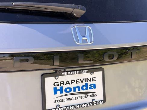 Certified 2025 Honda Pilot EX-L image 8