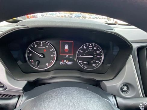 Certified 2025 Subaru Crosstrek 2.0i Premium AWD/4WD image 21
