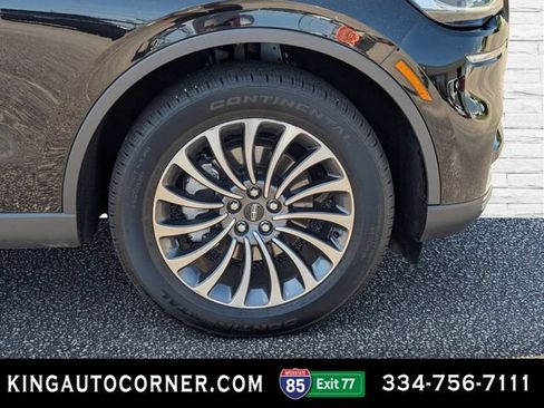 Used 2023 Lincoln Aviator Reserve w/ Equipment Group 201A AWD/4WD image 10