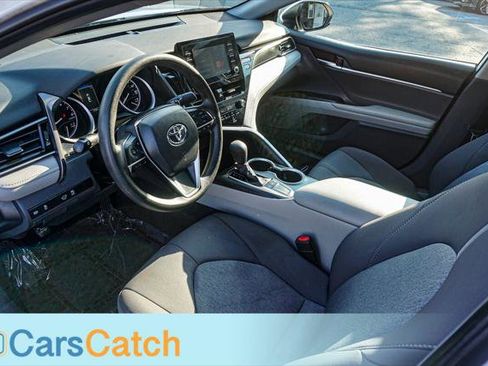 Used 2022 Toyota Camry LE image 17
