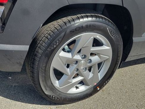 New 2026 Hyundai Kona SE image 23