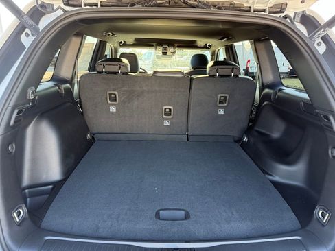 New 2025 Jeep Grand Cherokee Altitude image 23