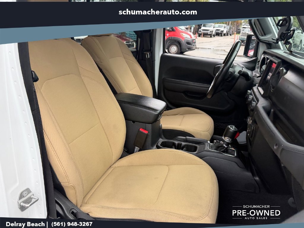Used 2021 Jeep Gladiator Sport AWD/4WD image 17