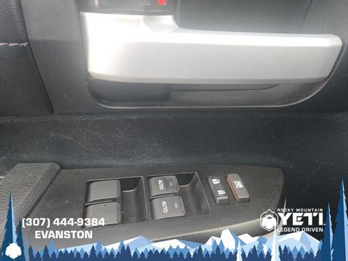 Used 2018 Toyota Tundra Limited image 29