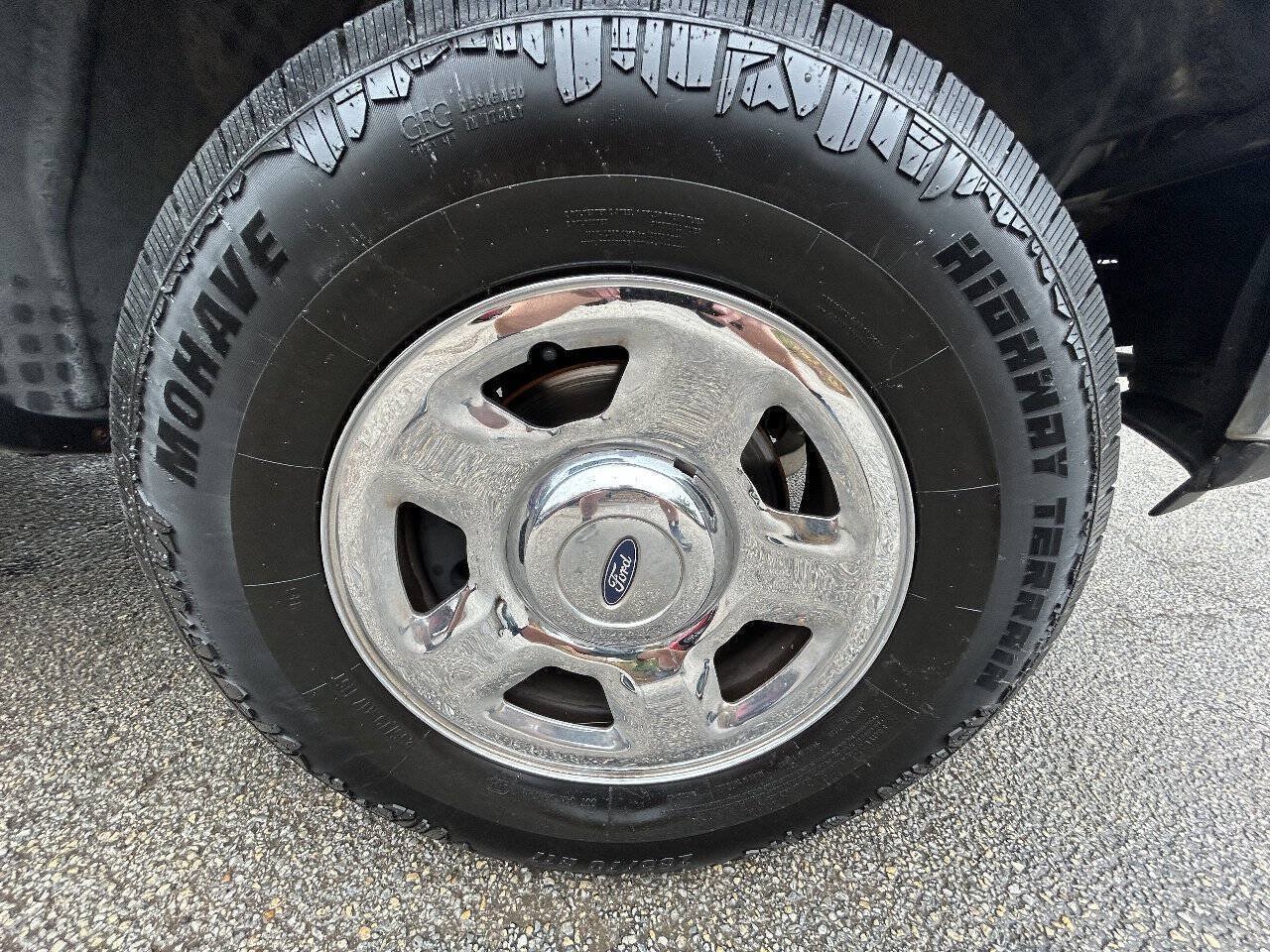 Used 2005 Ford F150 XLT AWD/4WD image 37