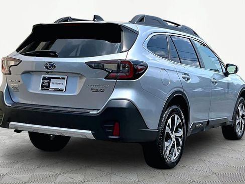 Used 2022 Subaru Outback Limited AWD/4WD image 13