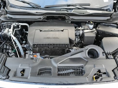 Used 2025 Honda Pilot Elite image 26