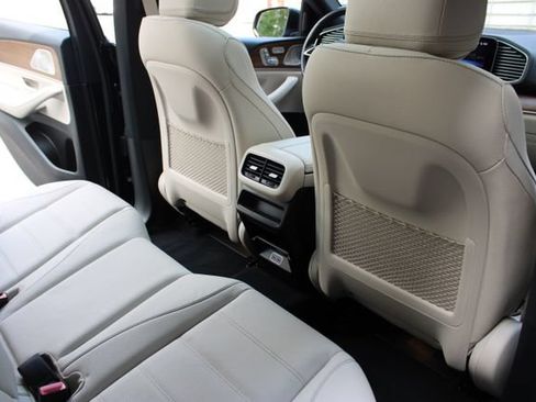 Used 2025 Mercedes-Benz GLE 450 4MATIC Coupe w/ Acoustic Comfort Package image 13