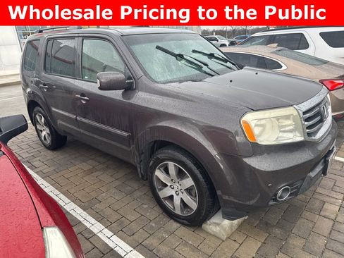 Used 2013 Honda Pilot Touring image 2