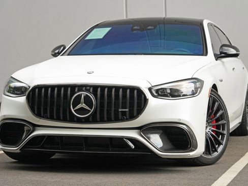 Used 2025 Mercedes-Benz S 63 AMG S image 3