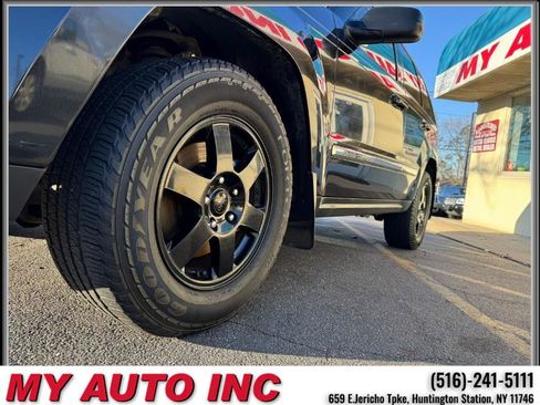 Used 2009 Jeep Grand Cherokee Laredo image 7