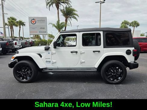 Used 2022 Jeep Wrangler Unlimited Sahara w/ Safety Group AWD/4WD image 4