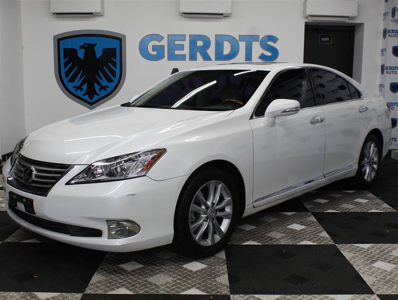 Used 2010 Lexus ES 350 w/ Preferred Accessory Package FWD image 1
