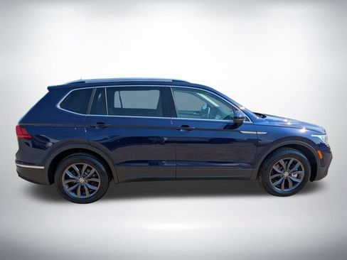Used 2023 Volkswagen Tiguan SE FWD image 2
