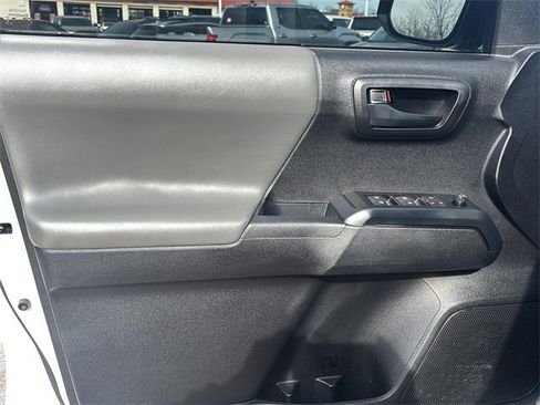 Used 2023 Toyota Tacoma SR image 17