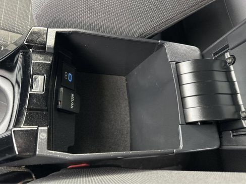 Used 2022 Toyota Corolla SE image 30