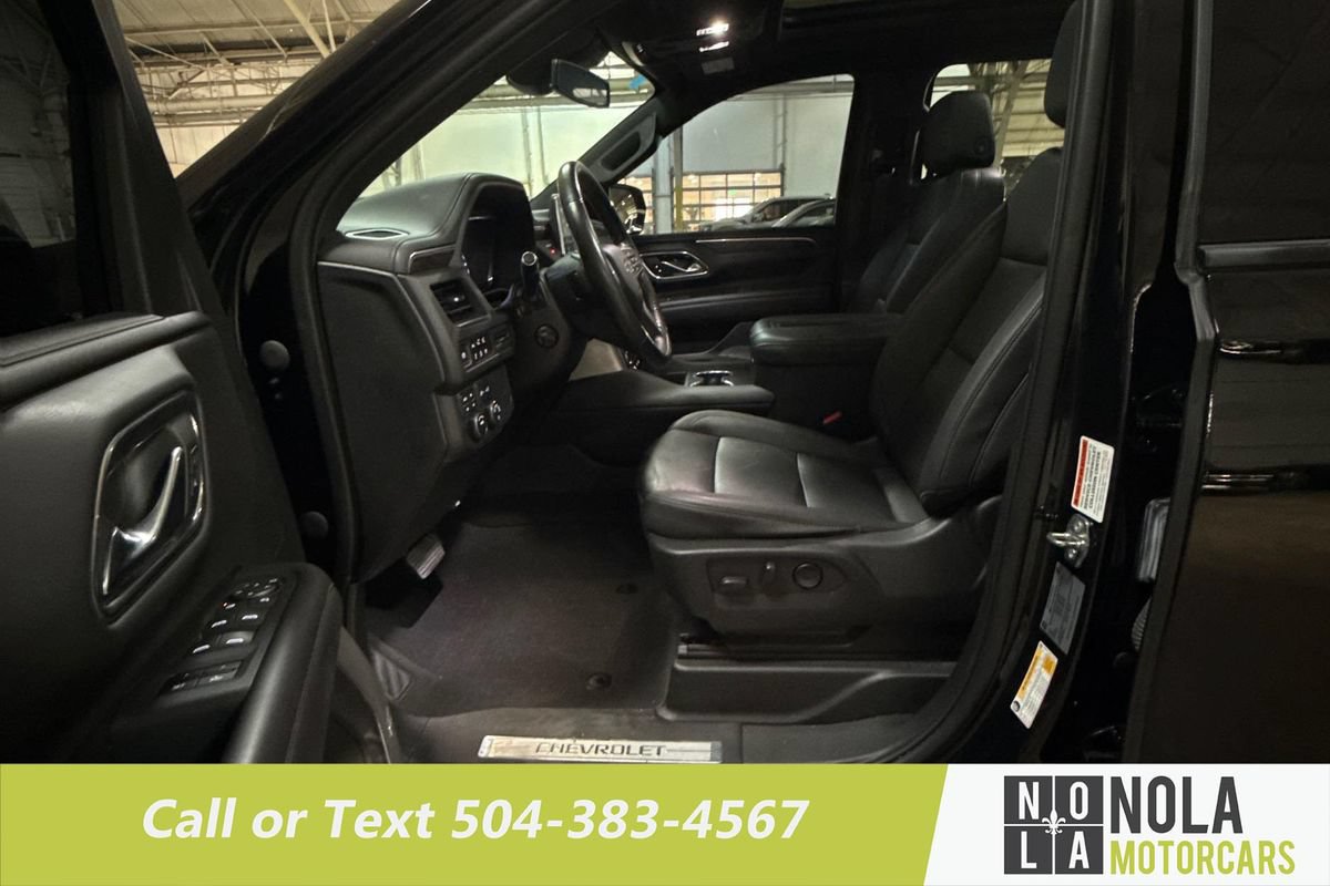 Used 2023 Chevrolet Suburban Z71 w/ Luxury Package AWD/4WD image 18