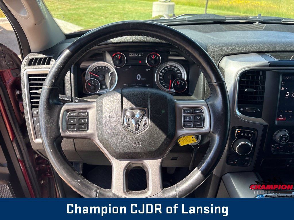 Used 2023 RAM 1500 Classic SLT w/ Electronics Convenience Group AWD/4WD image 17
