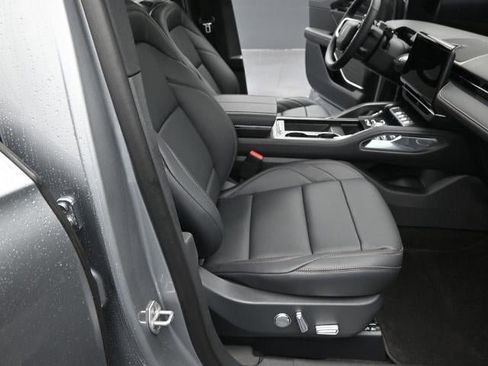 New 2025 Lincoln Nautilus Premier w/ Equipment Group 102A image 34