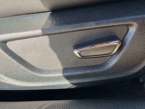 Used 2018 Ford Mustang GT Premium w/ Equipment Group 401A image 21