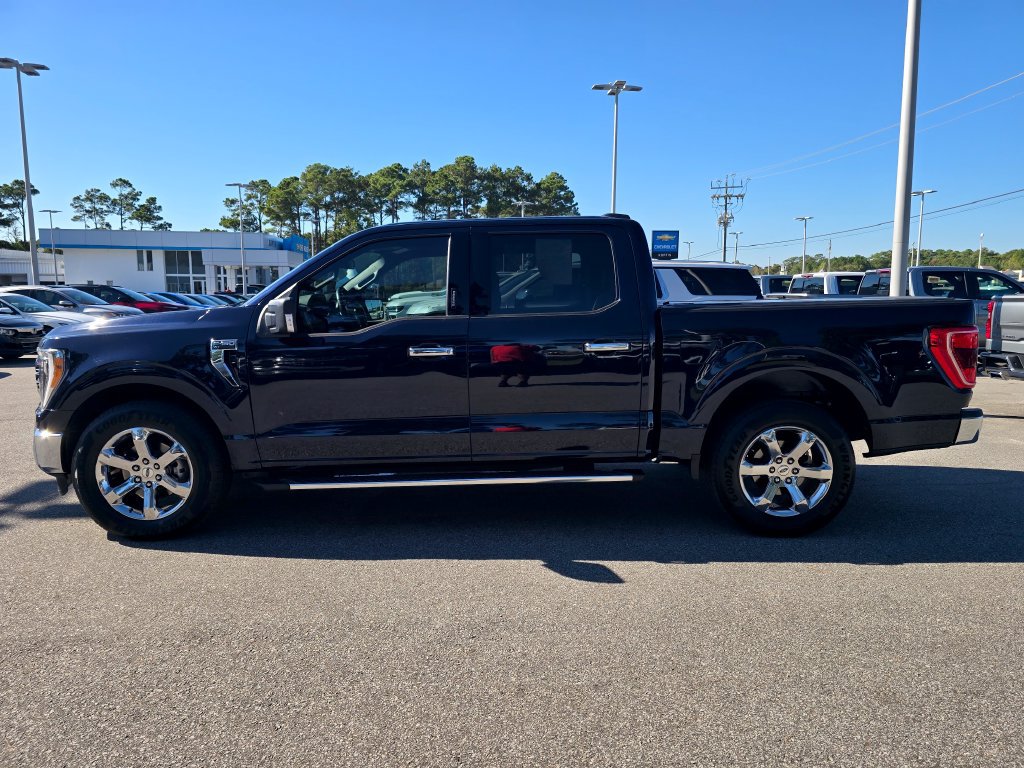 Used 2022 Ford F150 XLT w/ Equipment Group 302A High RWD image 2